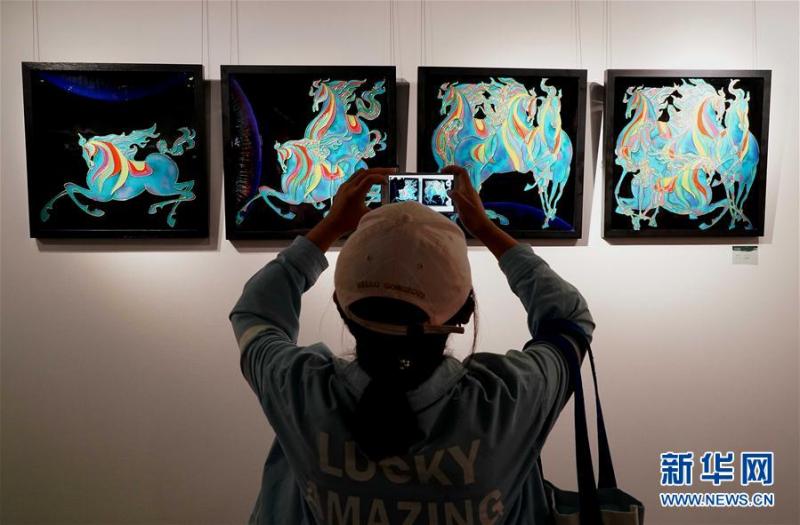 “洛阳三彩艺术作品巡展”首展在河南博物院举办